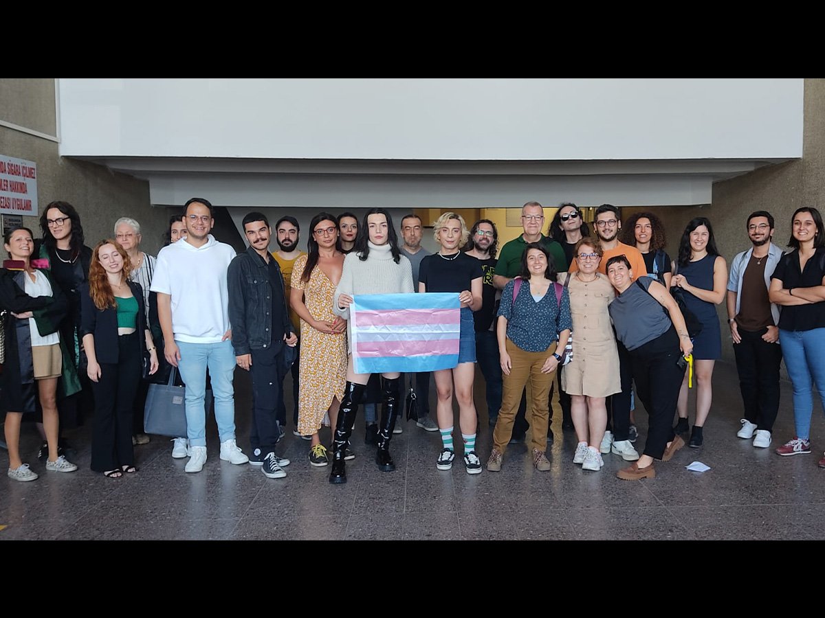 esat eryaman davası,trans kadın